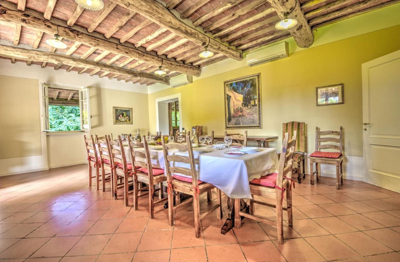 Lucca Cycling Holidays Il Tiglio Exterior foto